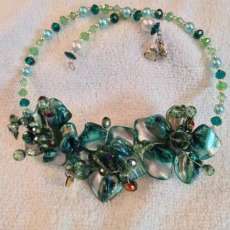 Light Green multi flower necklace