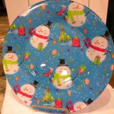 More holiday plates.