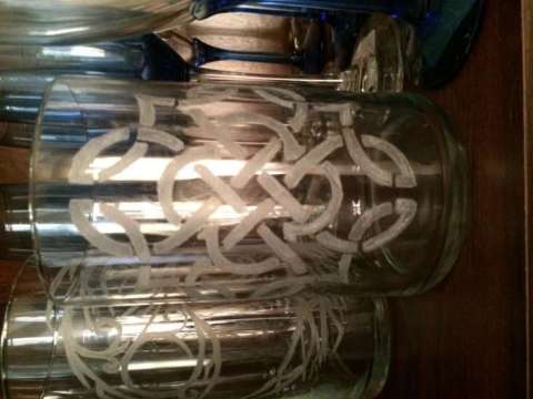 Celtic knot circular vase