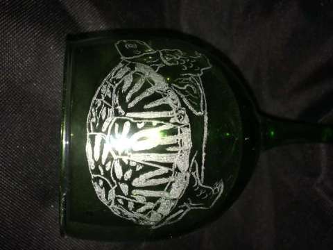 Small green box turtle wine glass