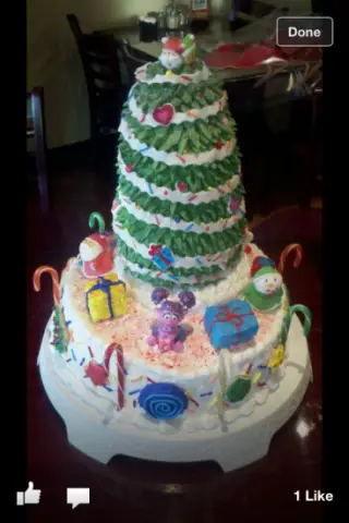 Christmas Tree Cake