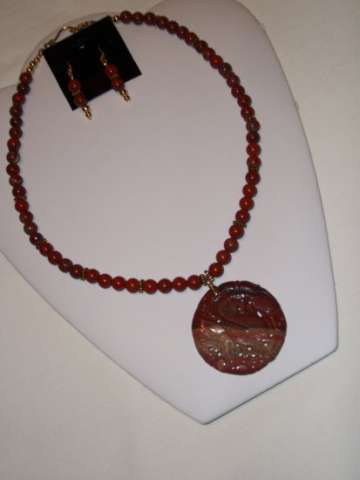 Poppy Agate necklace and earrings