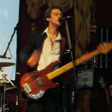 Jon Pheasant at Blue Dog Cafe