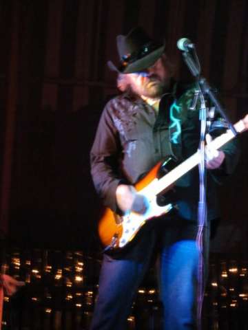 Ed kelleher as Toby Keith