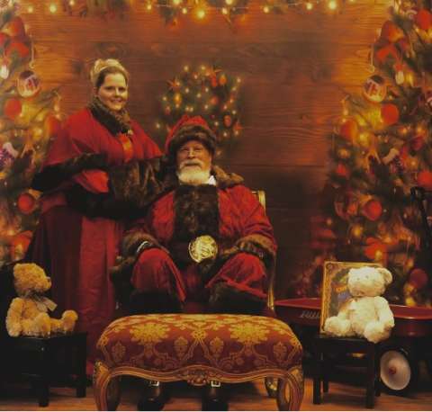[2022] Santa & Mrs. Claus
