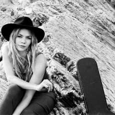 Natalie Gelman Press Photo