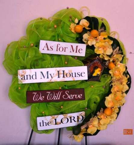 Wreath: Home Decor for house warming, spring, summer