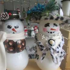 Mr and Mrs Snowman