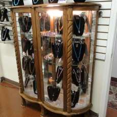 Showcase with Angels