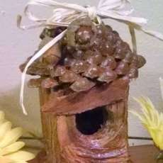 Pinecone Birdhouse
