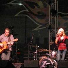 Surprise Stadium Opening for Tracy Lawrence