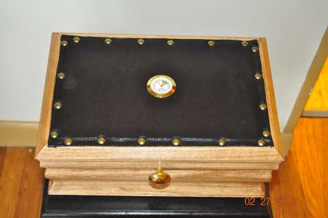 Humidor Table (2nd pic)