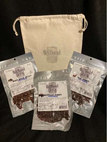 Gift Set Wild Boar, Elk, Buffalo, Grub Sack
