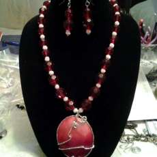Red necklace set, just in time for Valentine's Day.