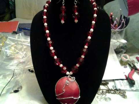 Red necklace set, just in time for Valentine's Day.