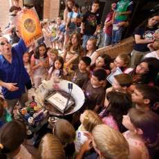 ATOM: World's Fastest Painter