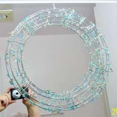 Ice Crystal Wire Wreath