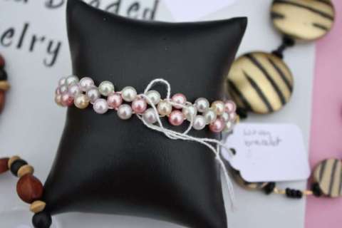 Beaded bracelet