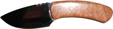 Elk Skinner - A hunting knife that protects