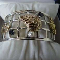 Beneath the Bay Net Bracelet