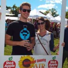 Appleseed Country Couple