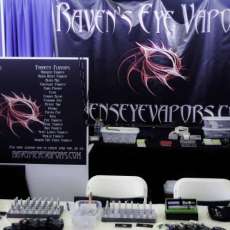 Raven's Eye Vapors Booth Set Up