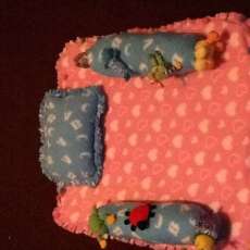 (5) piece blanket and pillow set