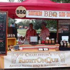 Charleston Farmers Market RightOnQue booth
