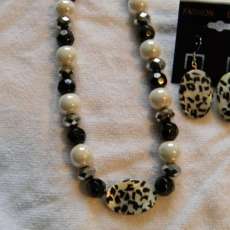 Black and white mother of pearl