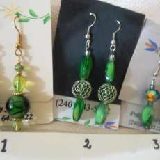 Stone and bead earrings in emerald green.
