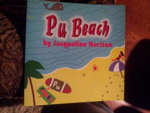 Pu Beach by Jacqueline Hortten