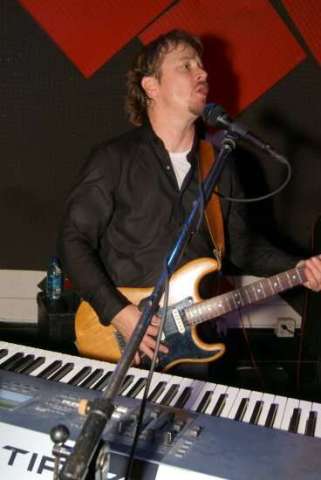 Greg Smith - Guitar / Keyboard
