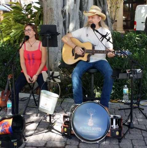 Kenny & Melissa-Altered Roots Duo @ West Palm Green Market