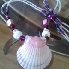 Pink Pink Scallop Scallop