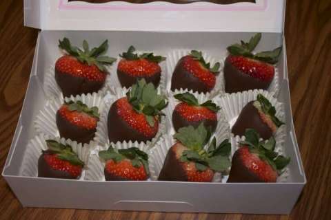 Chocolate Strawberry Box