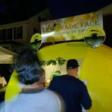 Lines form at LemonadeFace