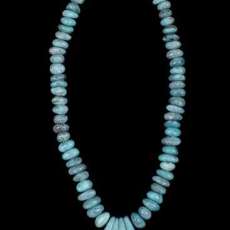 18-20 inch Turquoise neckace with hand carved center pieces