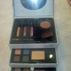 Gilded Treasures Makeup Set  Item #134-340