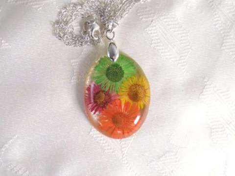 Botanical Resin Necklace