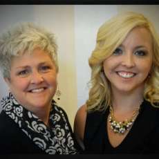 artists - Jeanne and Bethany