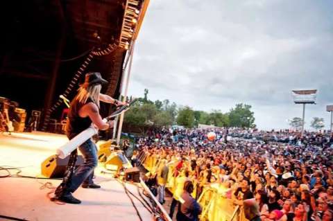 Dan Tietjen "Motley Crucial" and "Poison Overdose"