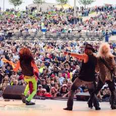 "Monsters of Mock" Sandstone Amphitheater 2012