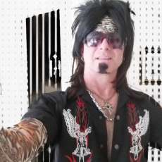 Nickey Sicks (Motley Crucial)