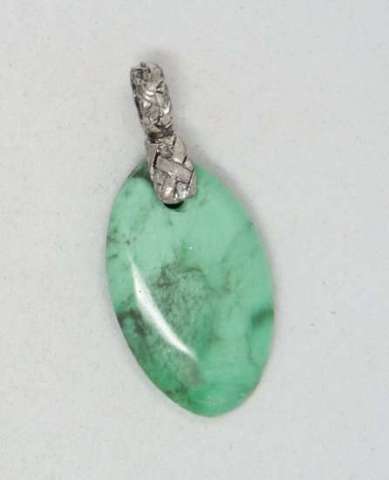 Variscite Pendant 26ct with silver bail