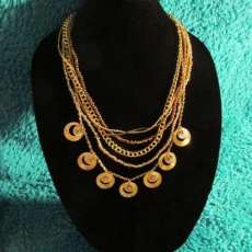 Gold Medallion Strand