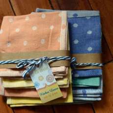 Polka Dot Kitchen Linens