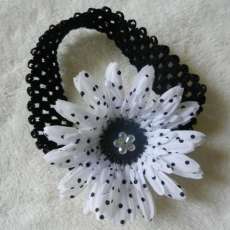 Black & White Hair Bow