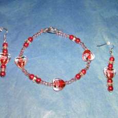 Beautiful Red Lampwork Heart Bracelet & Matching Earrings.