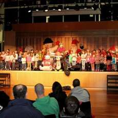 Dave Rudolf Family Christmas Show