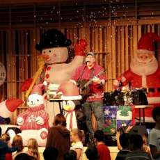 Dave Rudolf Family Christmas Show